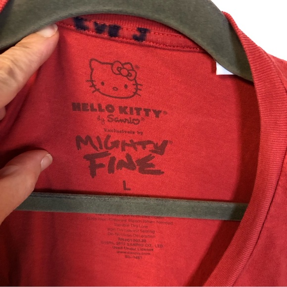 Hello Kitty Woman’s T-Shirt L Red Cotton Cap Sleeve V-Neck watermelon Sweetness - Picture 2 of 7